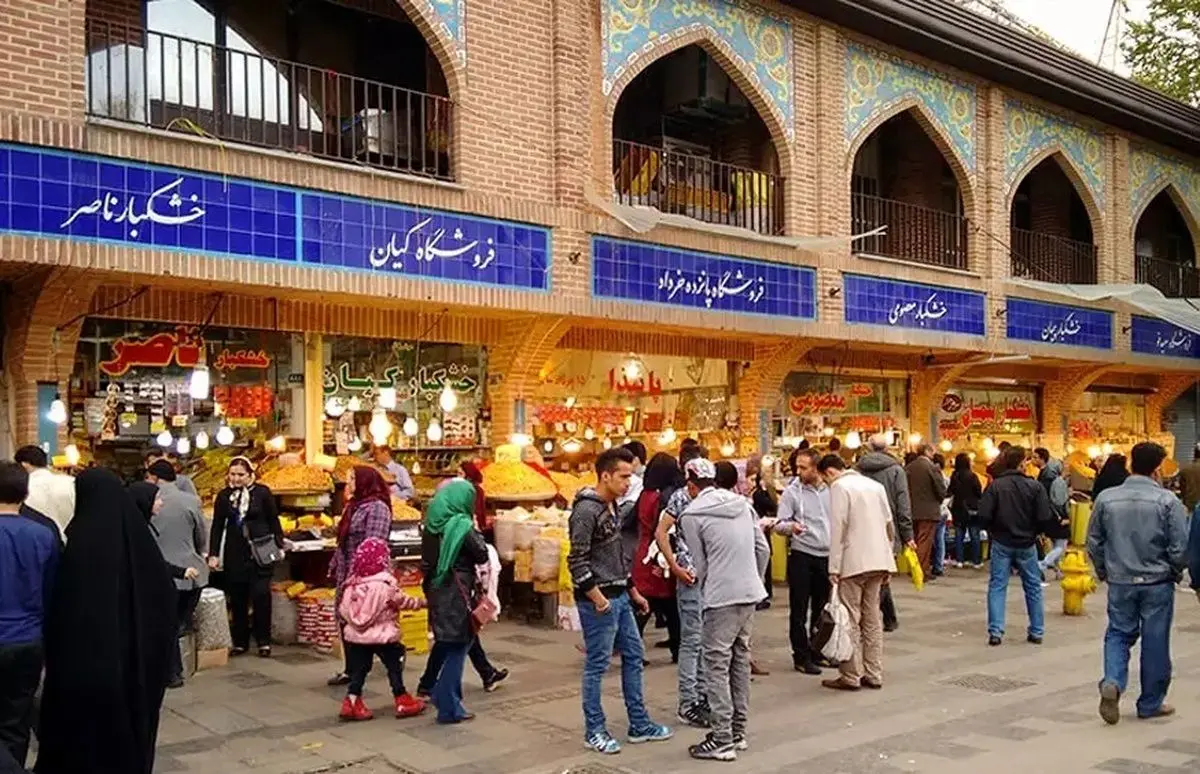 بهترین بازار‌های تهران برای خرید لباس عید؛ از ارزان تا لاکچری