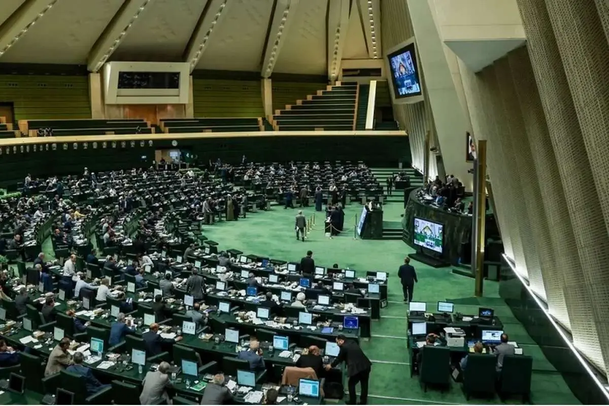 مخالفان افایتیاف مسئول خسارتهای وارده به کشور هستند؛ اصلا به مجلس چهمربوط است که ورود کرده؟