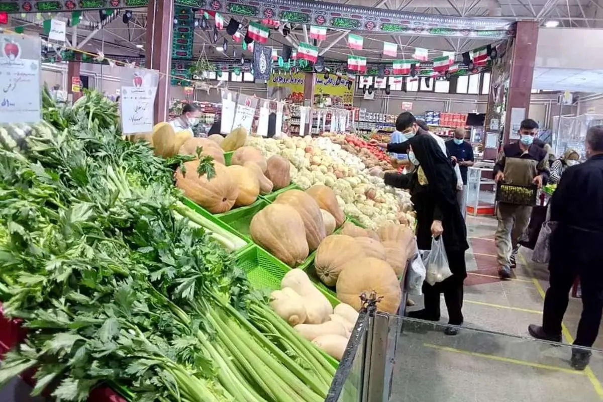 میادین و بازارهای میوه و تره بار فردا باز است