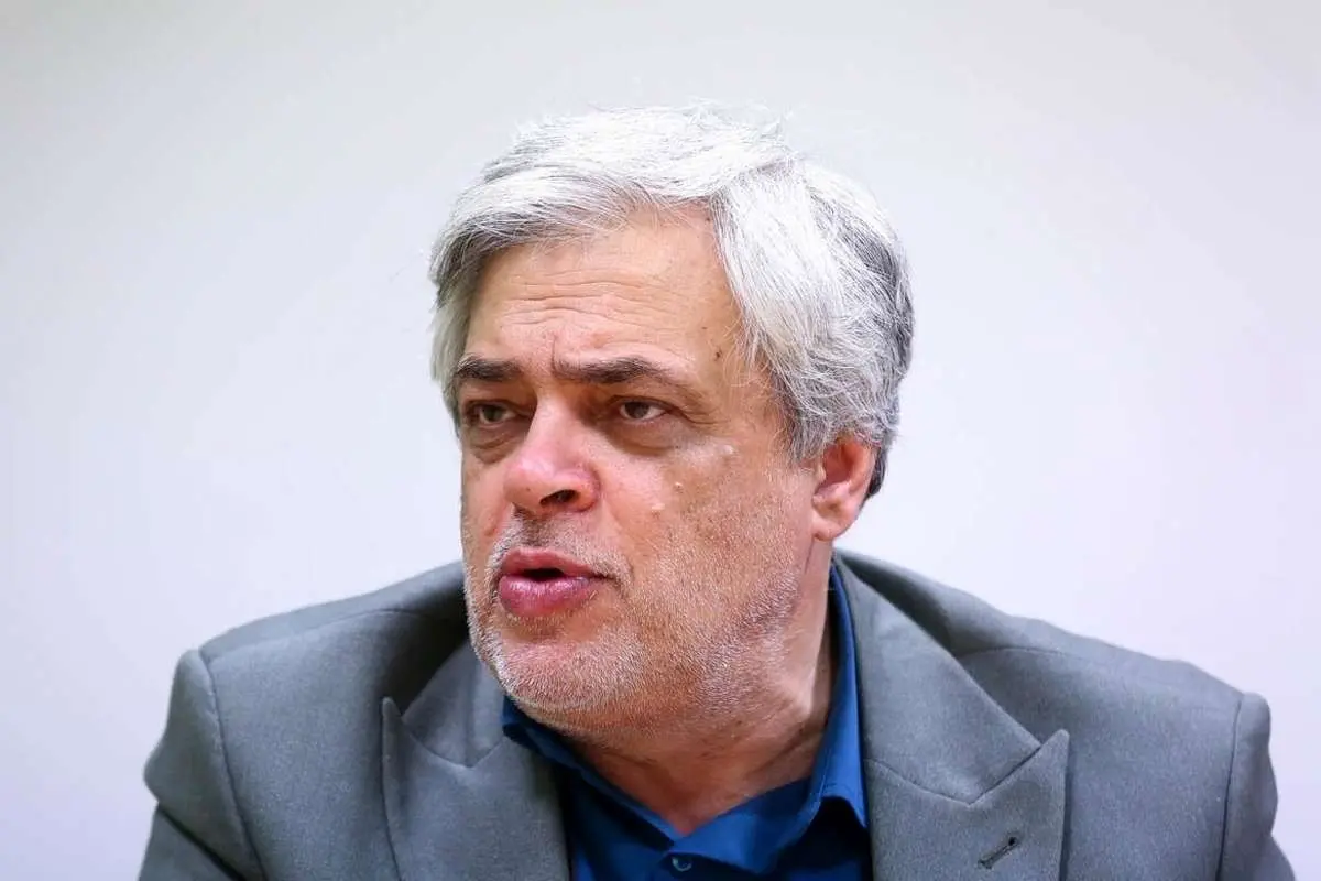 مهاجری: سخن رهبری درباره مذاکره با آمریکا فصل الخطاب است، اما راه اظهارنظر متفکران را نبندید