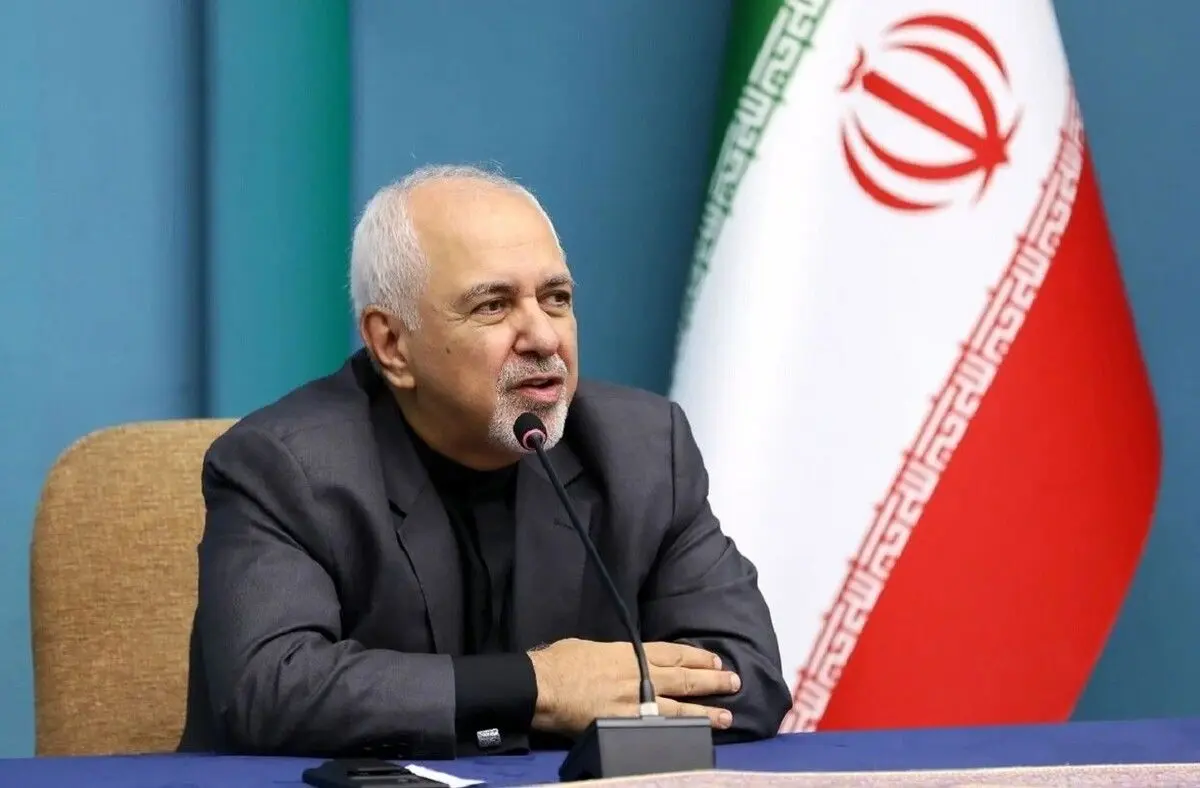 ظریف: پیشنهاد توافق راهبردی با روسیه را من در مذاکره با پوتین طرح کردم