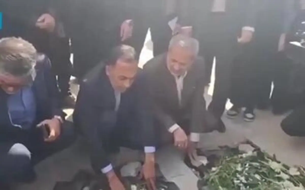 حمله به وزیر آموزش و پرورش بر سر مزار دانش آموزان نخبه کرمانی