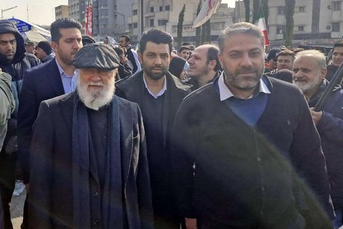 چمران: حضور مردم سلاحی در مقابل دشمنانی است که می‌خواهند متحد نباشیم