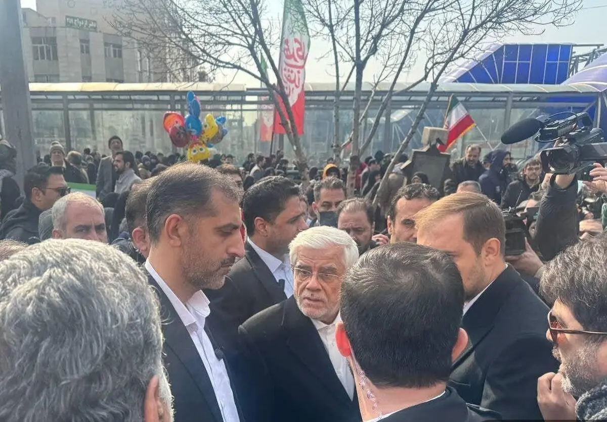 عارف: آمریکا هیچگاه مورد اعتماد نبوده و نیست
