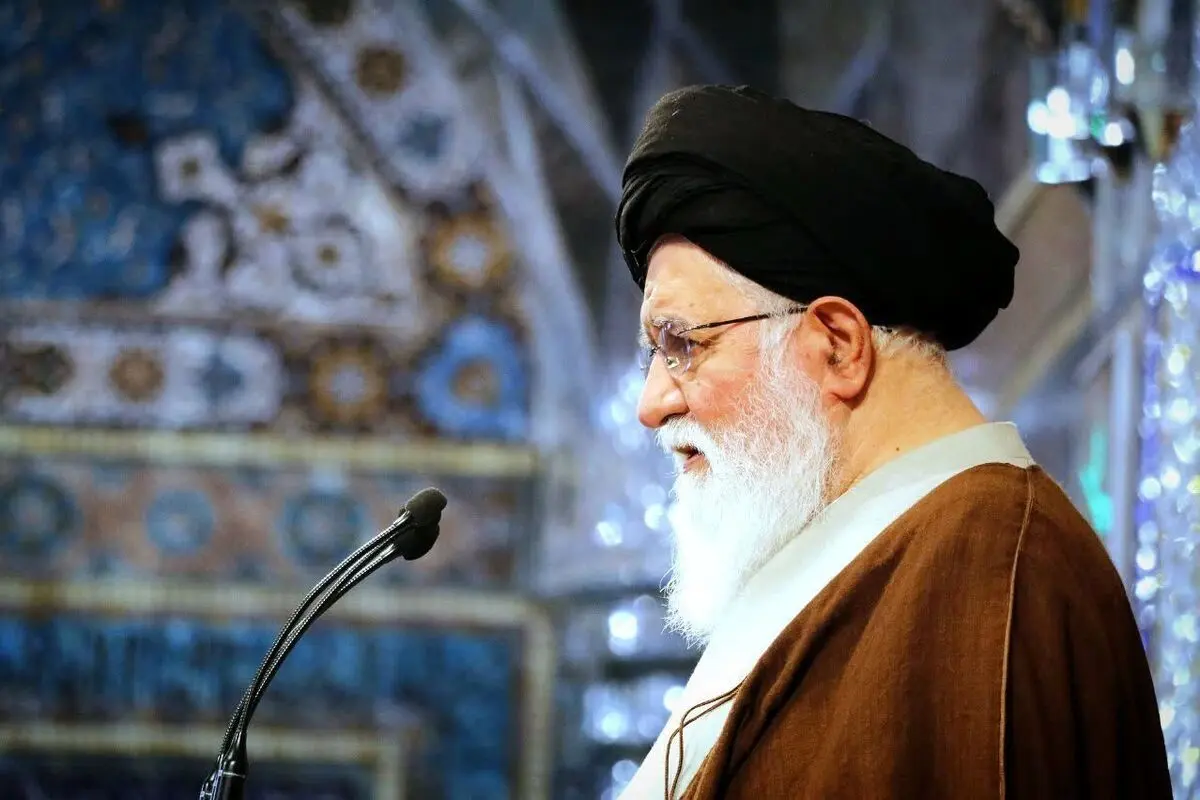 علم الهدی: آمریکا بلوف می‌زند، ایران تنها قدرتی است که از آن حساب می‌برد