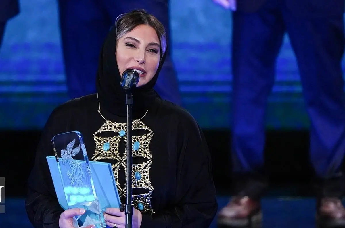 (ویدئو) فریبا نادری: سیمرغ را به مادر، همسر و دخترم تقدی می‌کنم