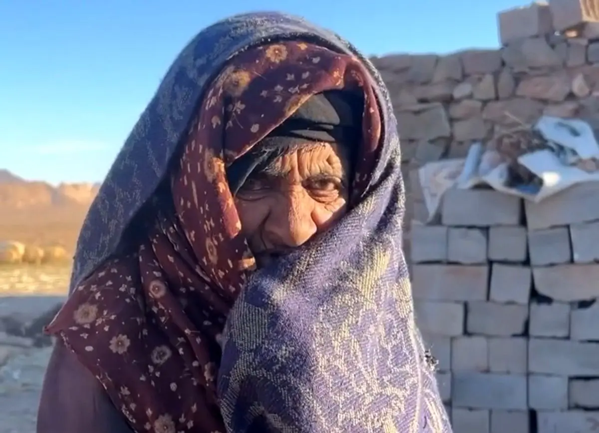دردناک‌ترین ویدئوی سال؛ سهم این پیرزن از دنیا یک متر جای گرم هم نبود