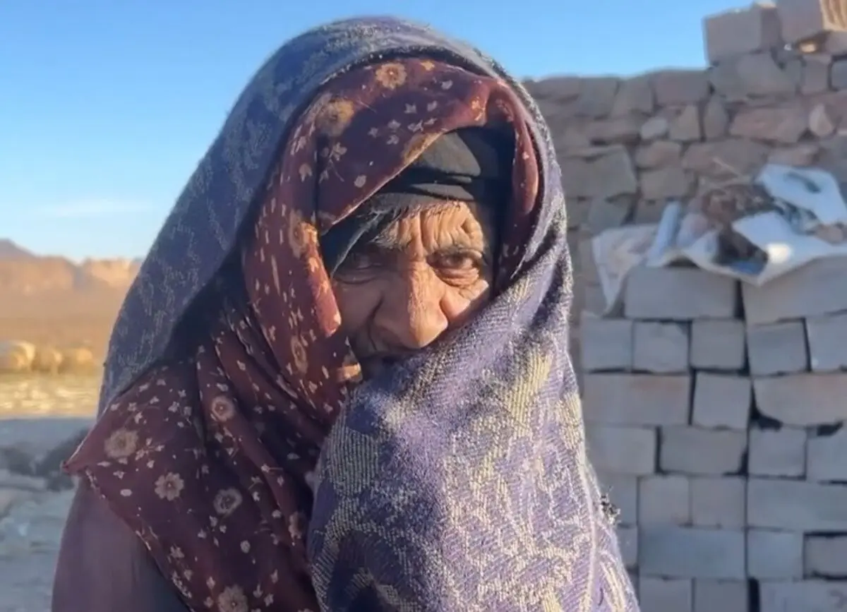 دردناک‌ترین ویدئوی سال؛ سهم این پیرزن از دنیا یک متر جای گرم هم نبود
