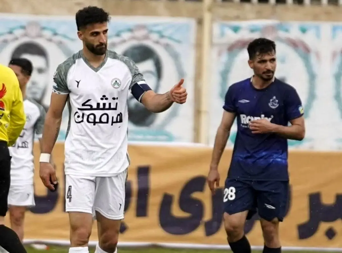 (عکس) دستورالعمل طلسم و جادو در بازی ملوان و ذوب‌آهن‌!