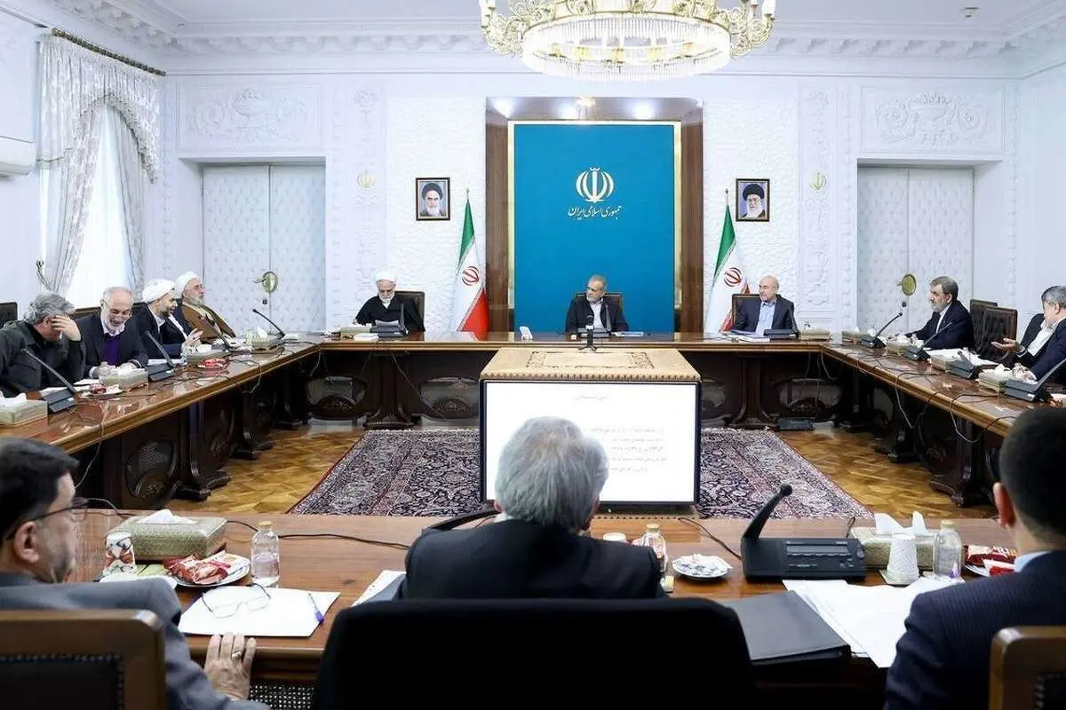 سران سه قوه اختیارات ستاد تنظیم بازار را تمدید کردند