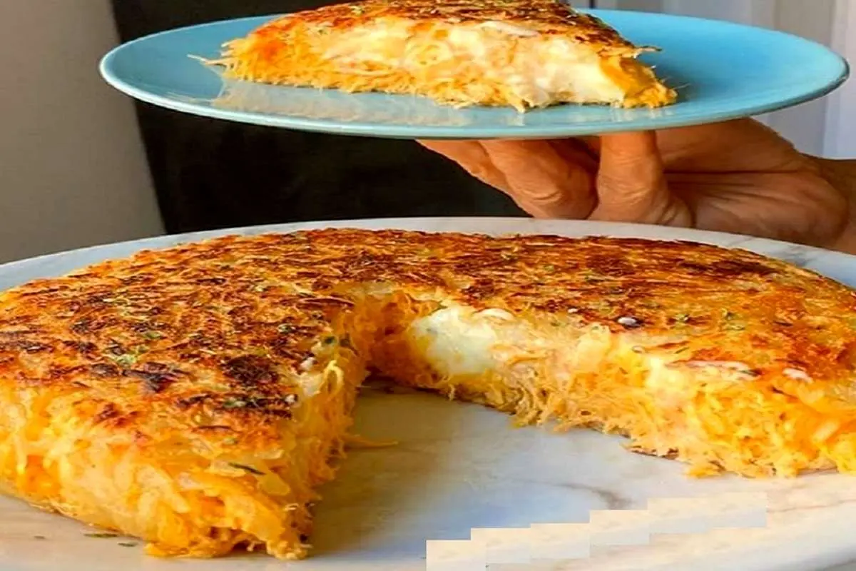 طرز تهیه کوکو سیب زمینی پنیری؛ غذای خوشمزه برای صبحانه و شام