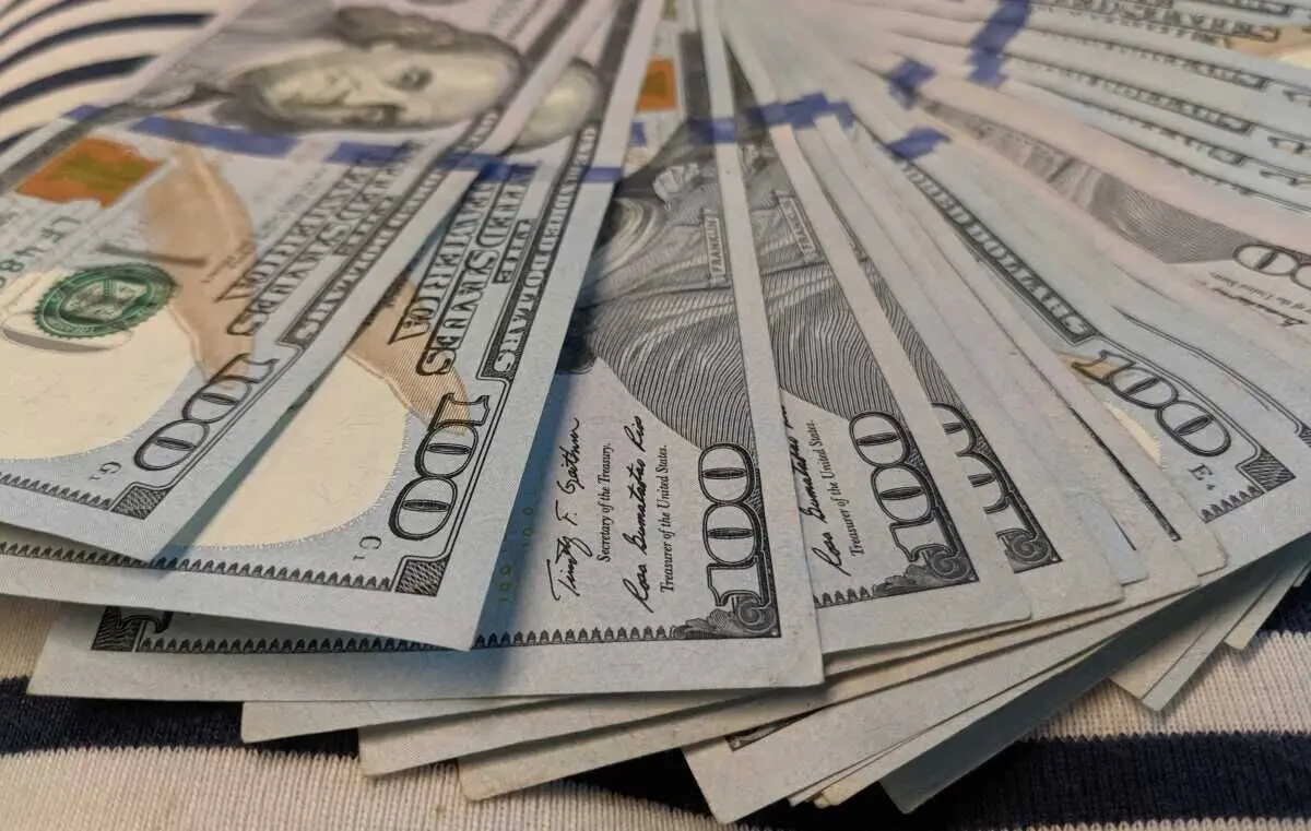برداشت یک میلیارد دلاری از صندوق توسعه ملی برای پرداخت کالابرگ