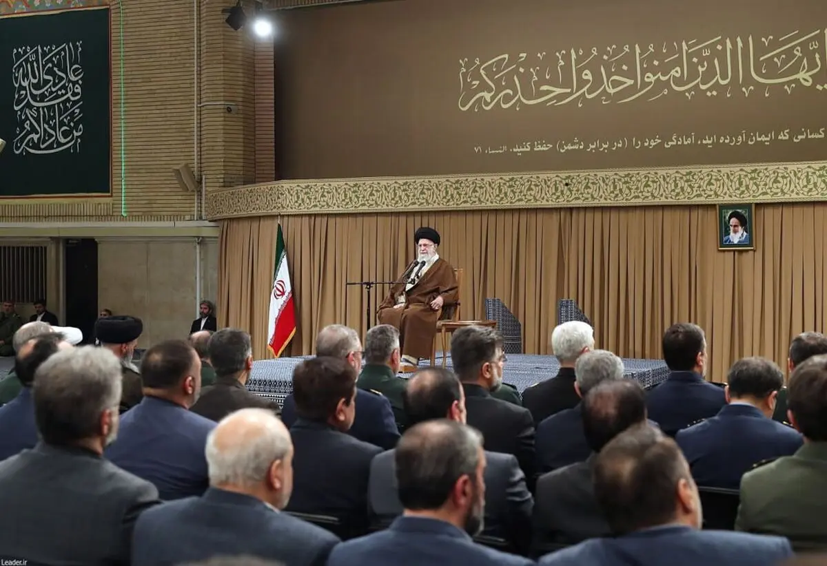 (ویدئو) رهبر انقلاب: پیشرفت‌ها در همۀ بخش‌های نظامی ادامه یابد