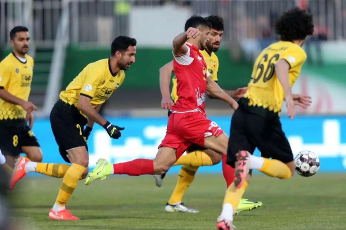 بازیکنان ذخیره و نیمکتنشین پرسپولیس مقابل سپاهان