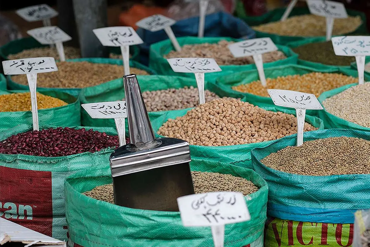 نایب رئیس اتاق اصناف تهران: کمبود مواد غذایی نداریم