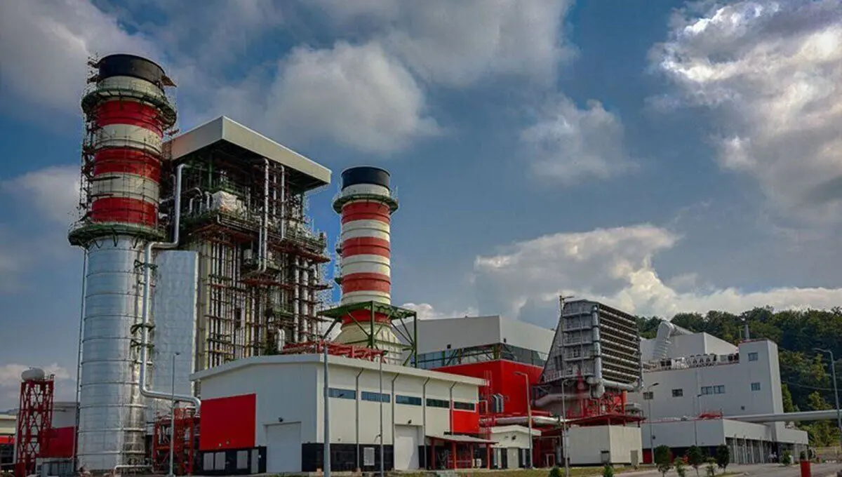 دعوا بین وزارت نفت و وزارت نیرو؛ تأمین سوخت نیروگاه‌ها بر عهده کدام نهاد است؟