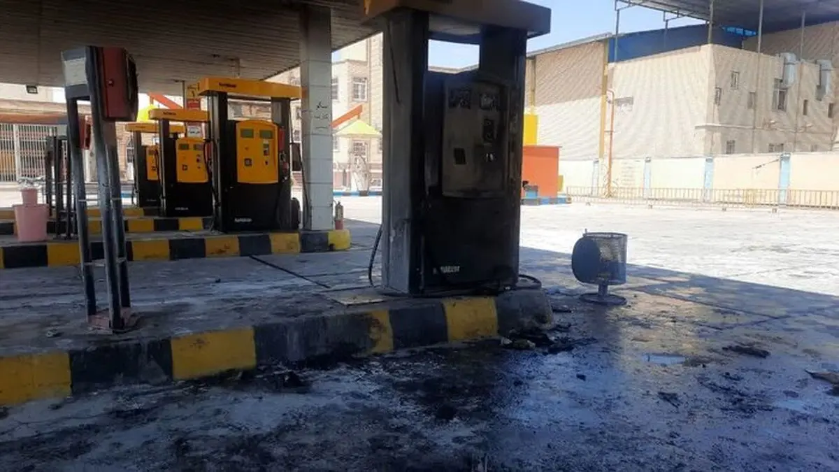 (ویدیو) آتش گرفتن راننده زن در پمپ بنزین بابل