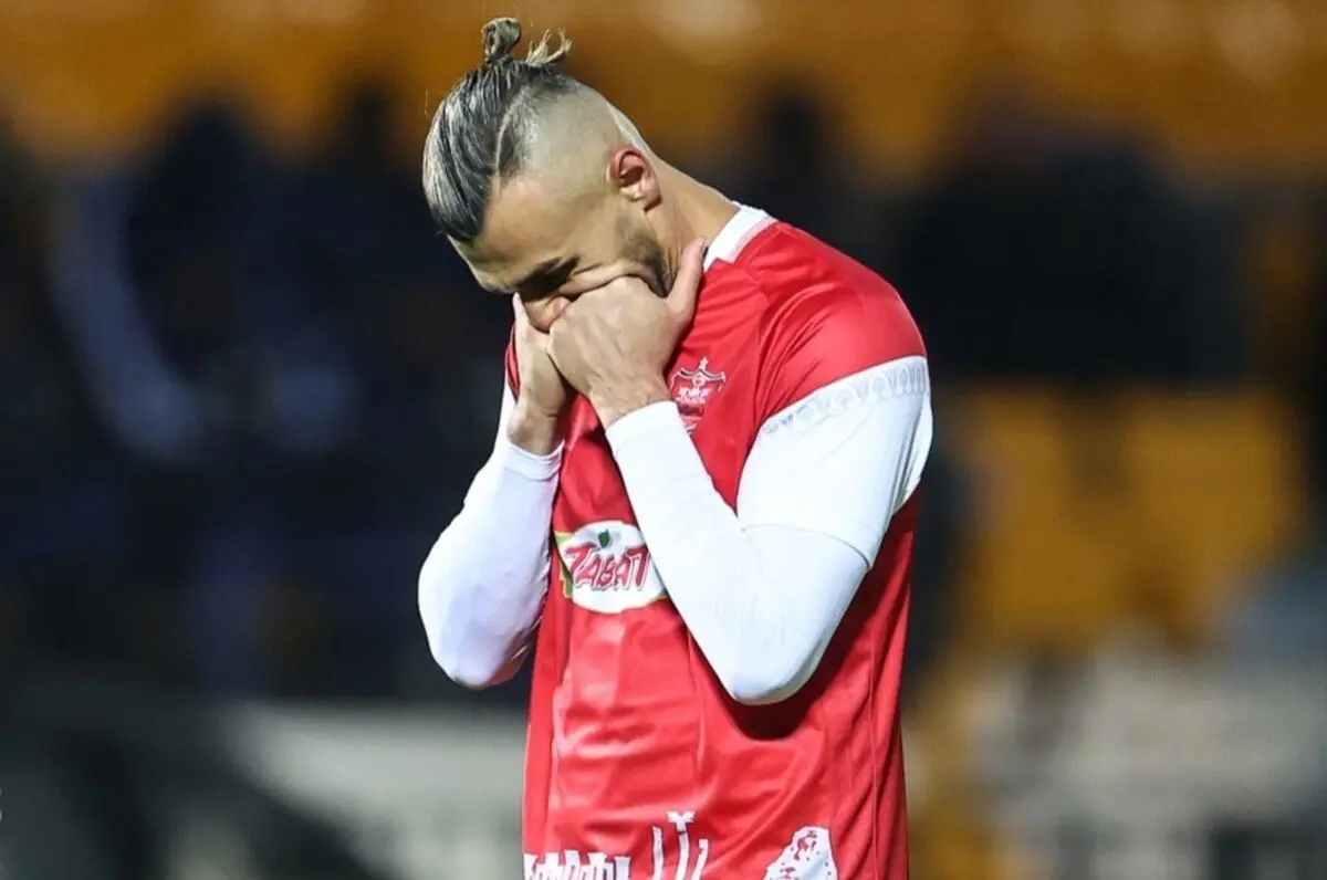 (تصاویر) دیدار پرسپولیس و النصر در ورزشگاه مملو از تماشاگر آزادی