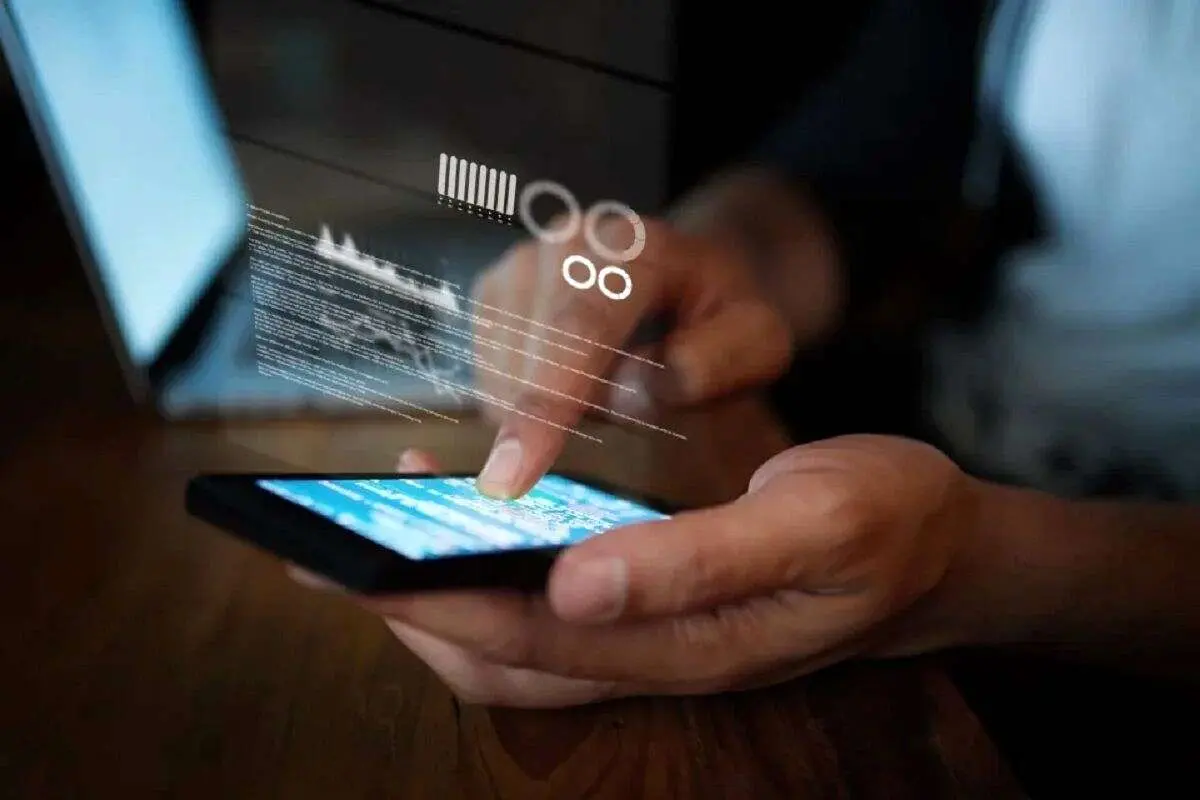 ۱۷ میلیارد تومان اخاذی با هک موبایلها در ۲۵ روز