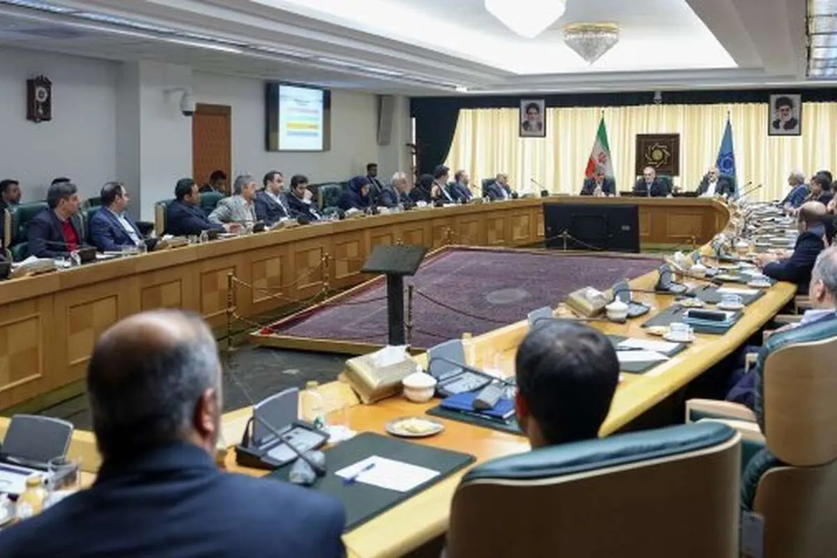 پزشکیان: دست یاری به سوی همه کارشناسان دراز کردهایم