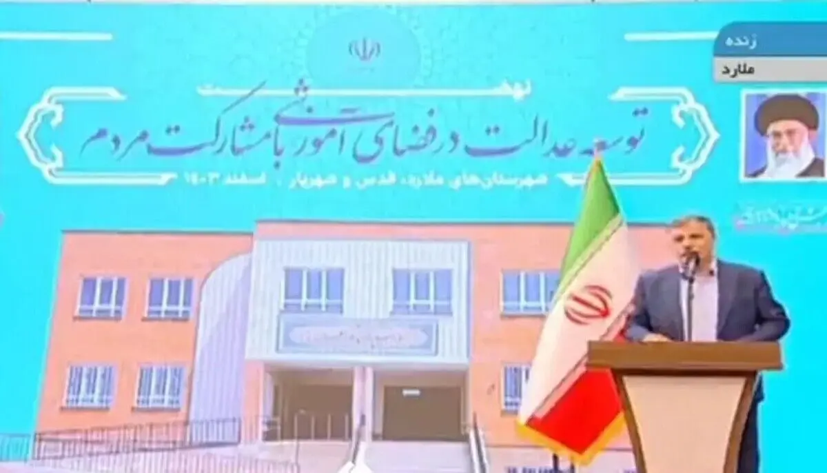 (ویدئو) اعتراض خیر مدرسه‌ساز به پزشکیان: از بس مجری به من چپ‌چپ نگاه کرد، مطالبم را فراموش کردم
