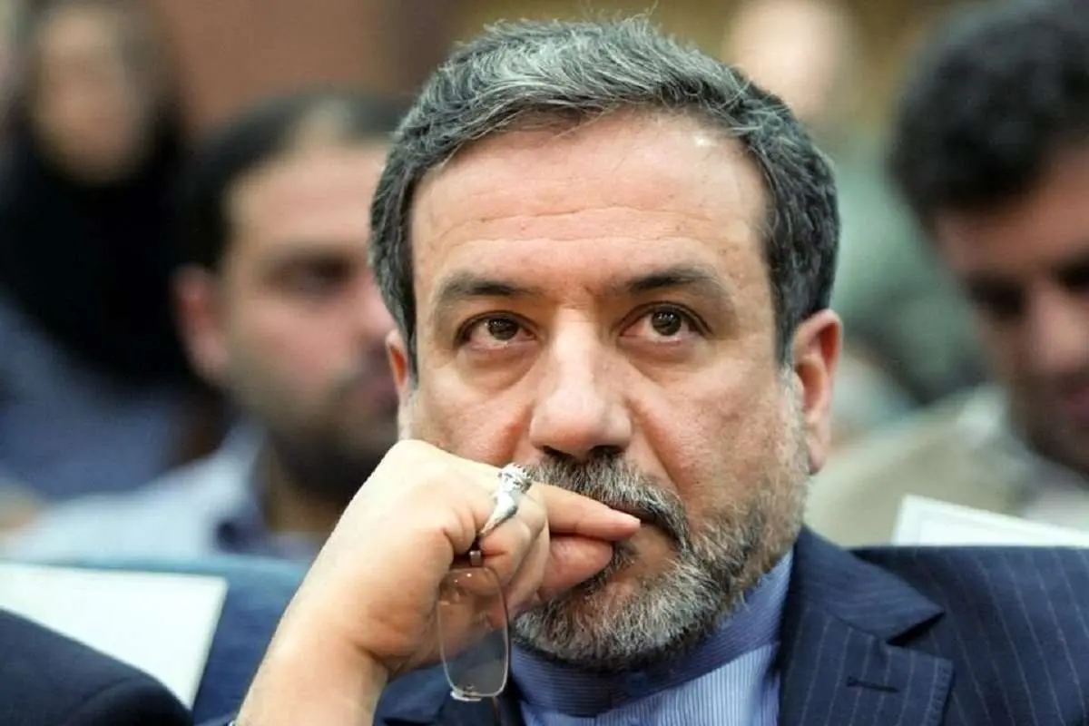 عراقچی: همه می‌دانند چه رنگی را در فوتبال دوست دارم
