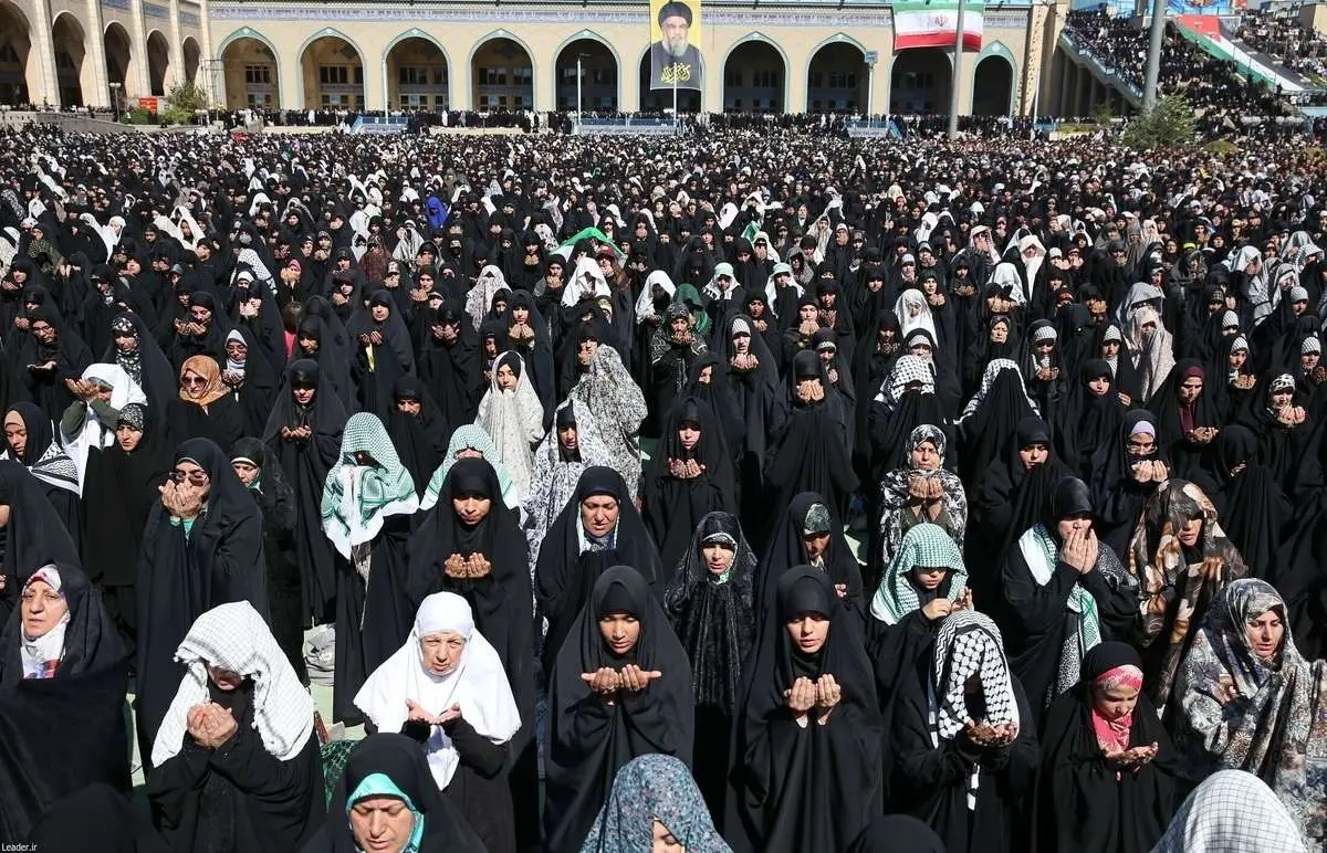 ادعای عجیب یک امام جمعه: فقط عدهای از مردم مشکلات معیشتی دارند