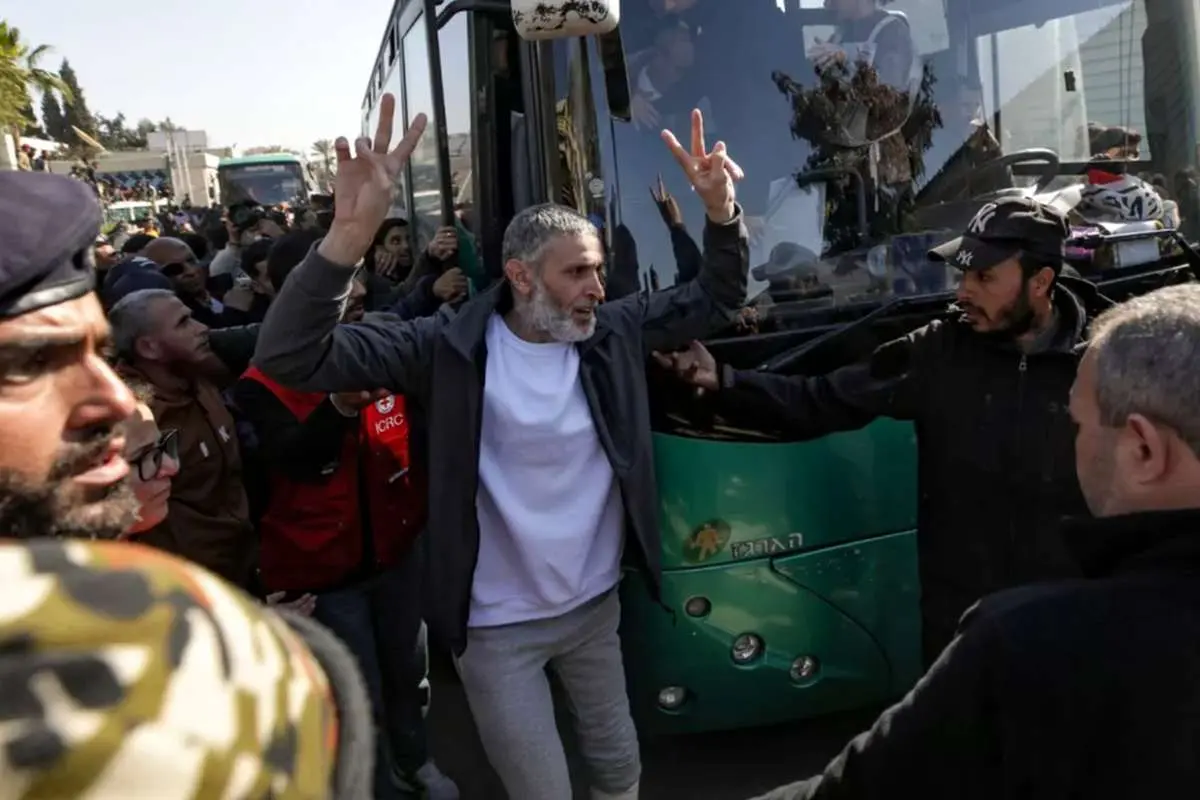 فردا ۶ گروگان اسرائیلی در ازای ۶۰۲ اسیر فلسطینی آزاد میشوند