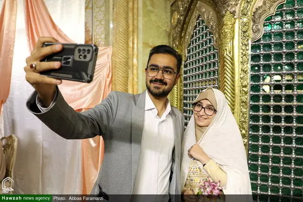 تصاویر؛ عهدی عاشقانه پای ضریح حضرت معصومه(س)