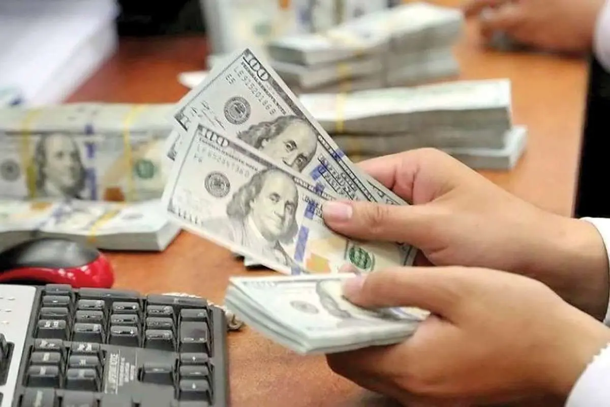دلار عقبنشینی کرد