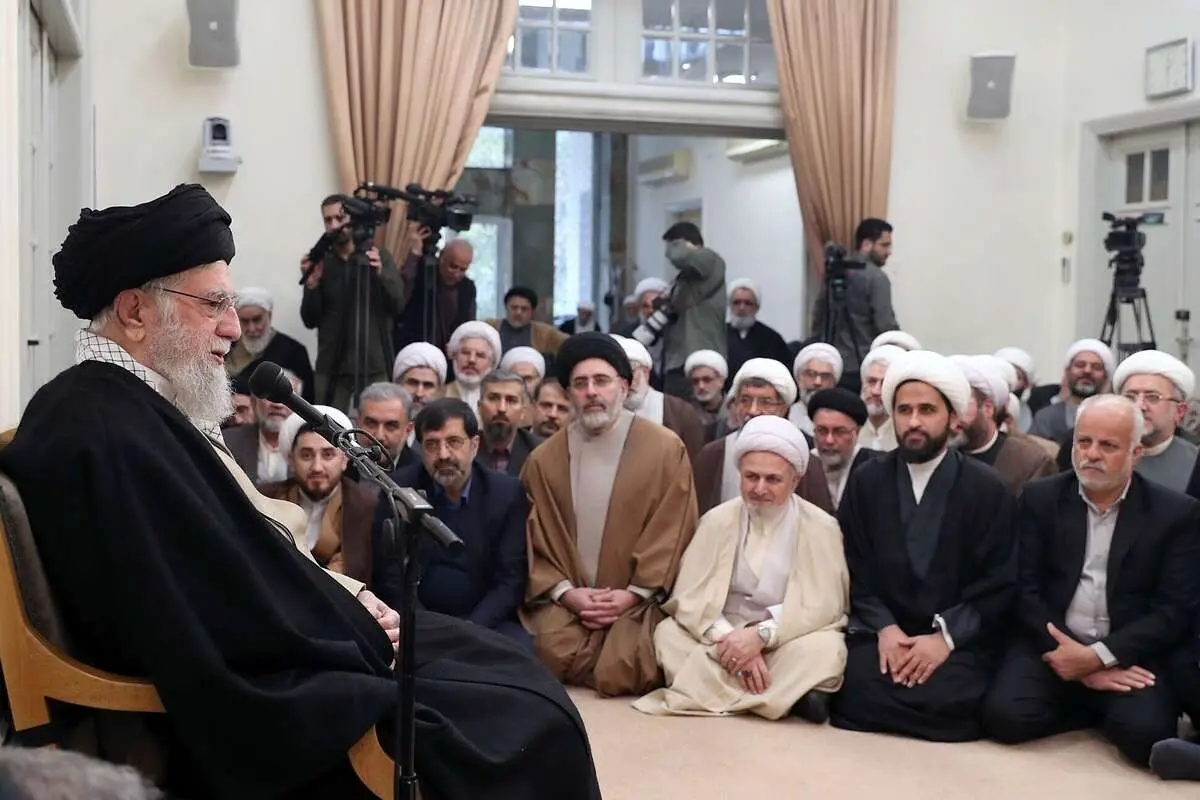 حوزه علمیه وامدار آیتالله جوادیآملی است