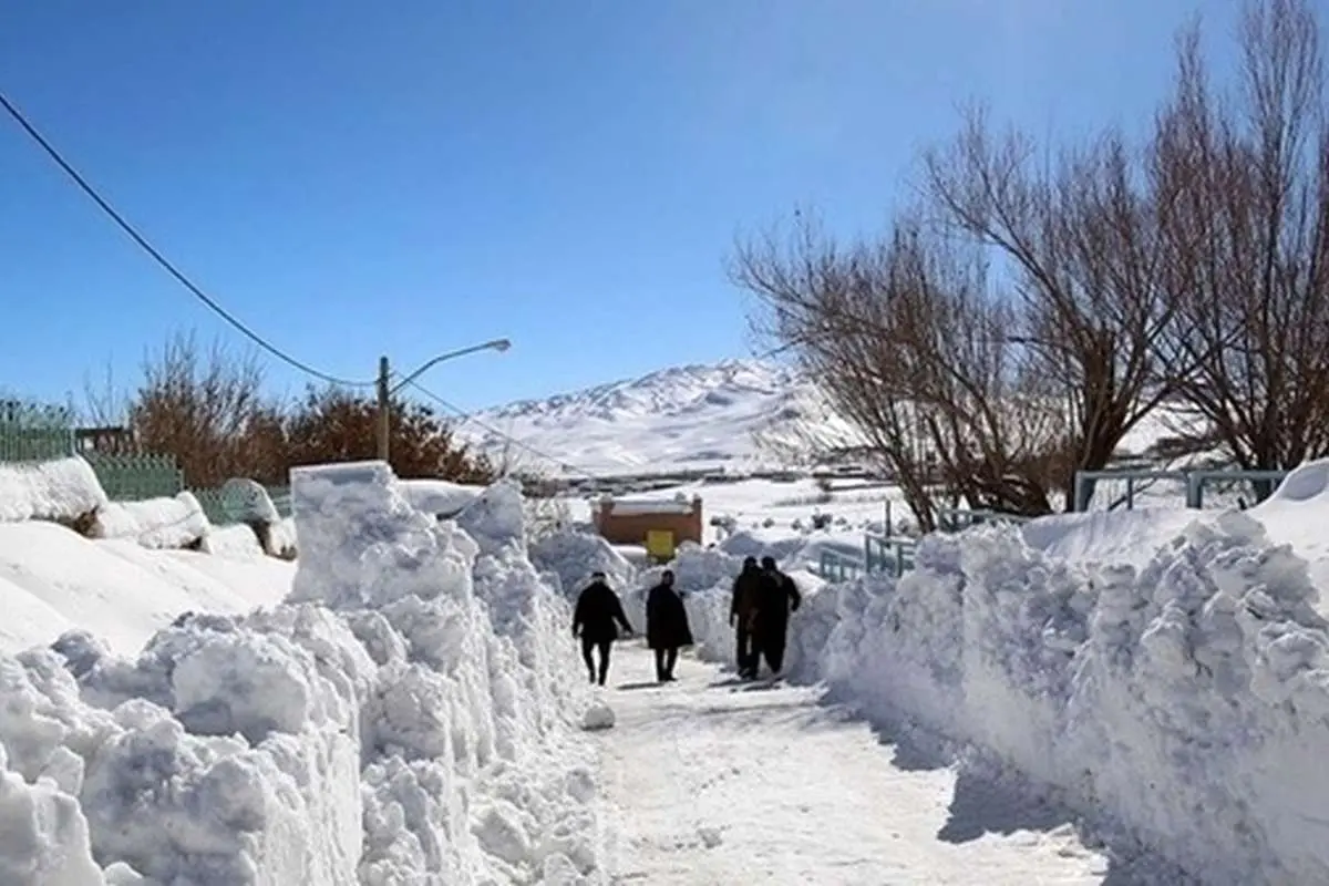 بارش یک متری برف در گیلان