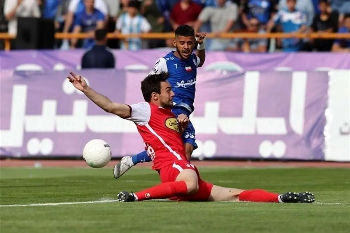 مرور ۲ قضاوت پراشتباه حیدری در دربی؛ ۴ پنالتی سوخته برای استقلال و پرسپولیس