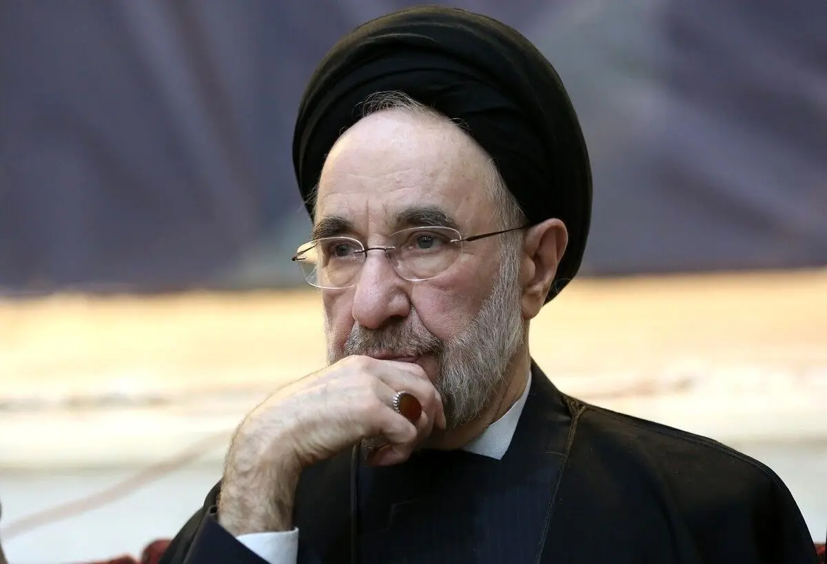 حمله تند کیهان به خاتمی؛ کارچاق‌کن ترامپ است!