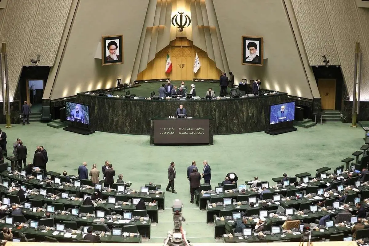 از ۲۹۰ نفر نماینده حدود ۱۰۰ نفر استیضاح را امضا کردهاند؛ نگاهمان در مجلس اصلاح امور است، نه حذف همتی