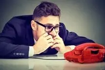 ۱۵ عادت روزمره‌ که نشان‌ از اضطراب شما دارد!