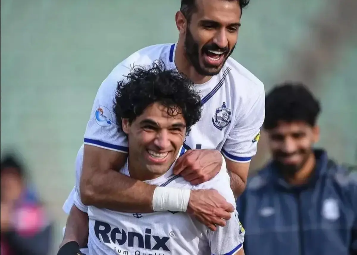 (عکس) رقص ملوانان در رختکن؛ مازیار همه را بلند کرد!