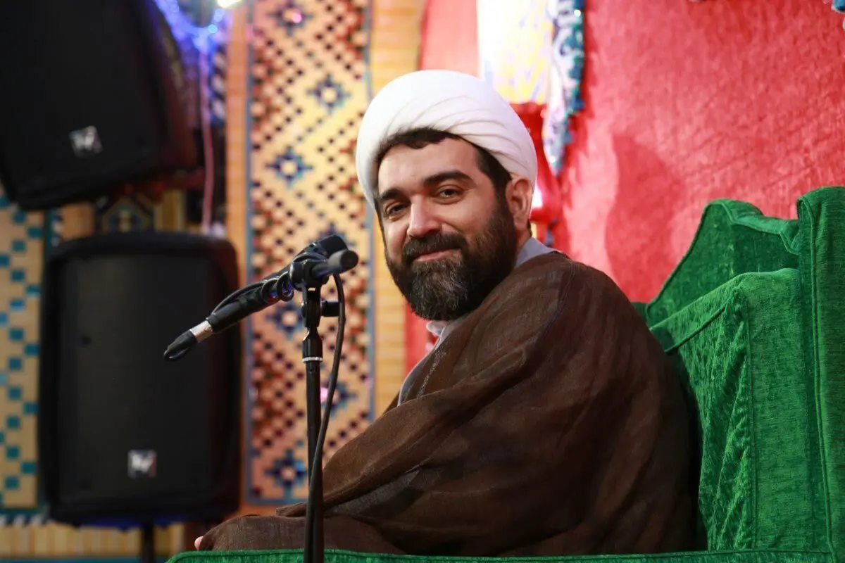 (ویدئو) کارشناس حوزه ازدواج، در صداوسیما: اگر مسئولی فکر می‌کند می‌توان با آمریکا...