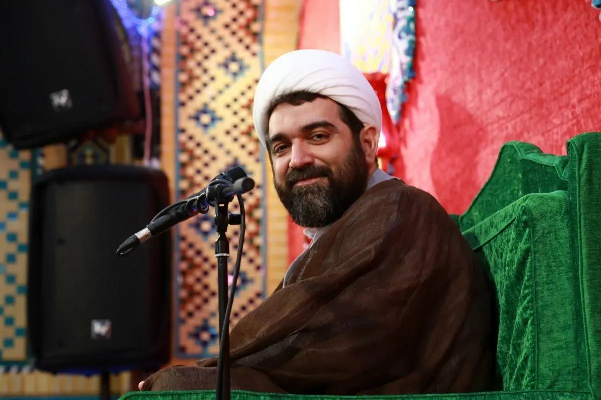 (ویدئو) کارشناس حوزه ازدواج، در صداوسیما: اگر مسئولی فکر می‌کند می‌توان با آمریکا...