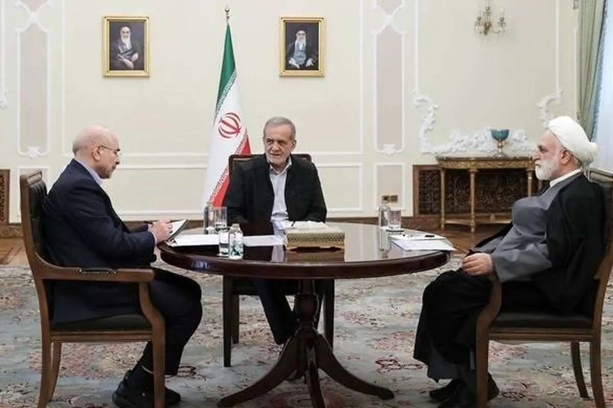 (تصاویر) برگزاری جلسه سران قوا به میزبانی پزشکیان در چهارمین روز از اسفند ۱۴۰۳