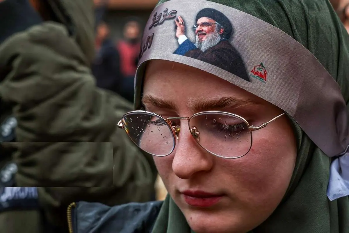 (تصاویر) سوگواری در محل شهادت سید حسن نصرالله