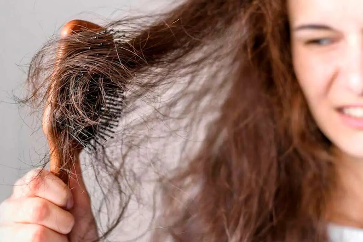 چگونه از شر موهای زبر و شکننده خلاص شویم؟