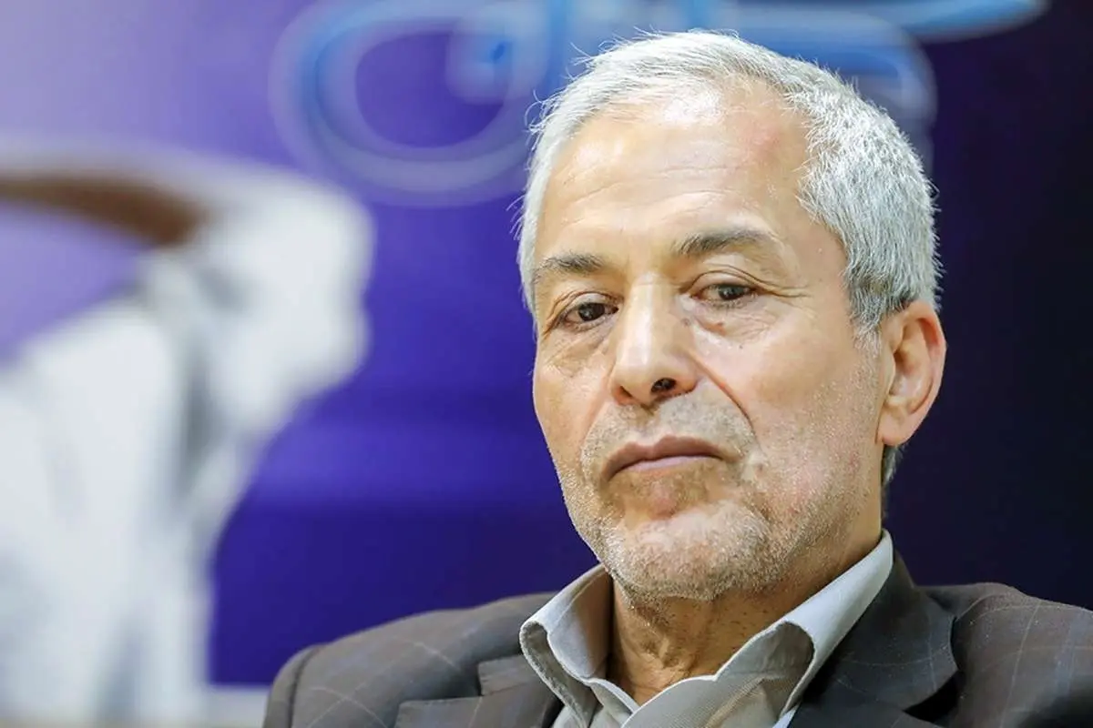 مخالفان امروز دولت، بانیان وضعیت ارزی کشور هستند؛ گروهی میخواهند با پزشکیان تسویه حساب کنند