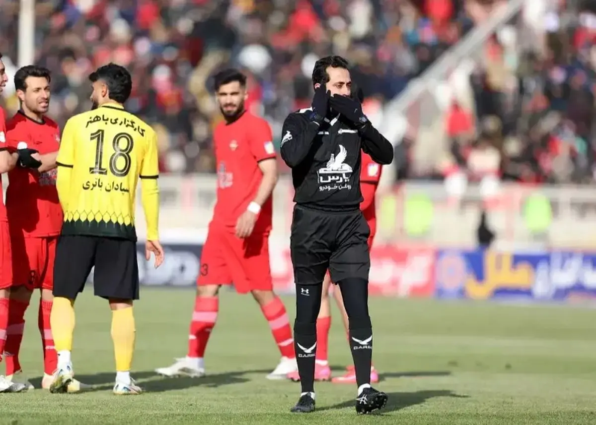 مرور صحنه مورد اعتراض ترابی و تراکتوری‌ها
