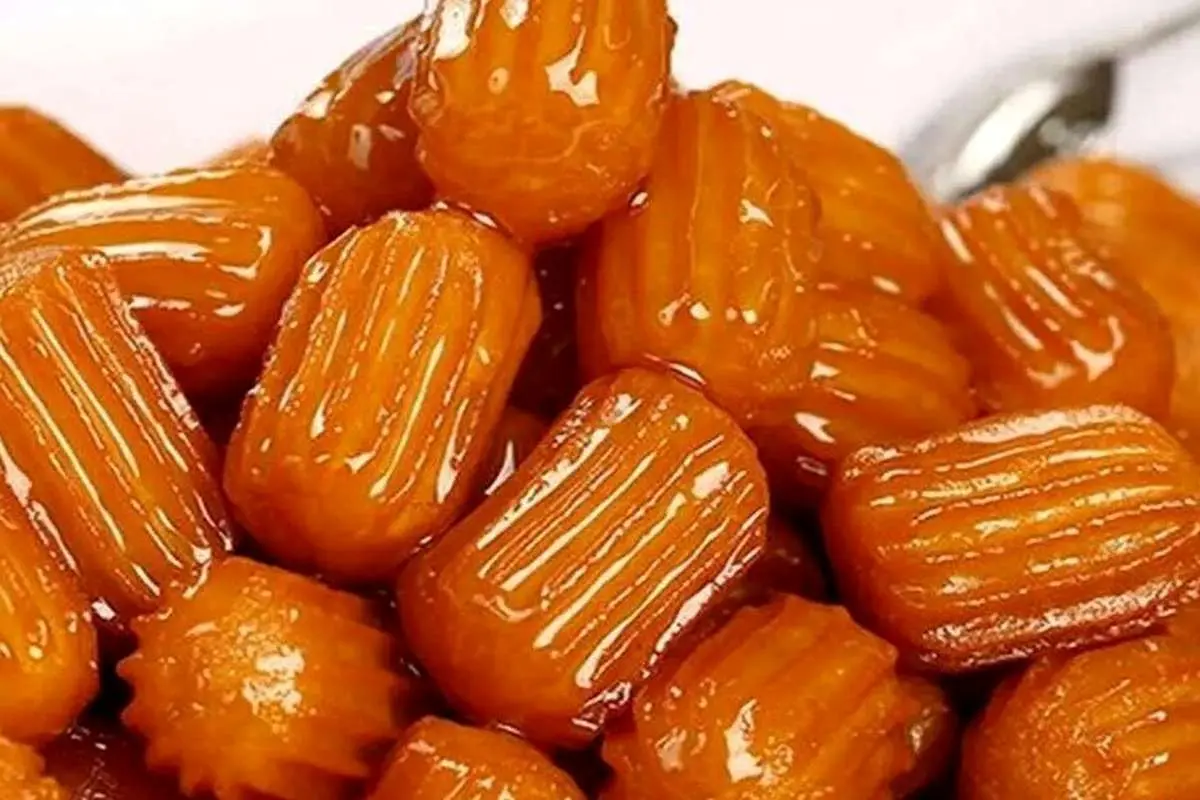 طرز تهیه بامیه ترد بازاری، شیرینی مخصوص ماه مبارک رمضان