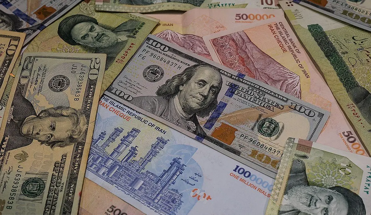 دلار حواله هم تغییر کانال داد؛ هم‌زمان با استیضاح همتی