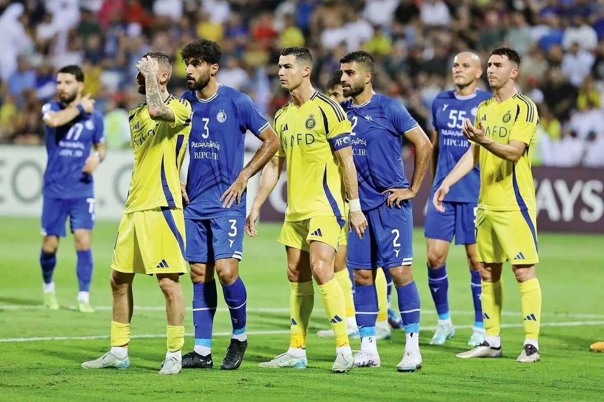 (عکس) حمایت شهرداری تهران از استقلال برابر النصر