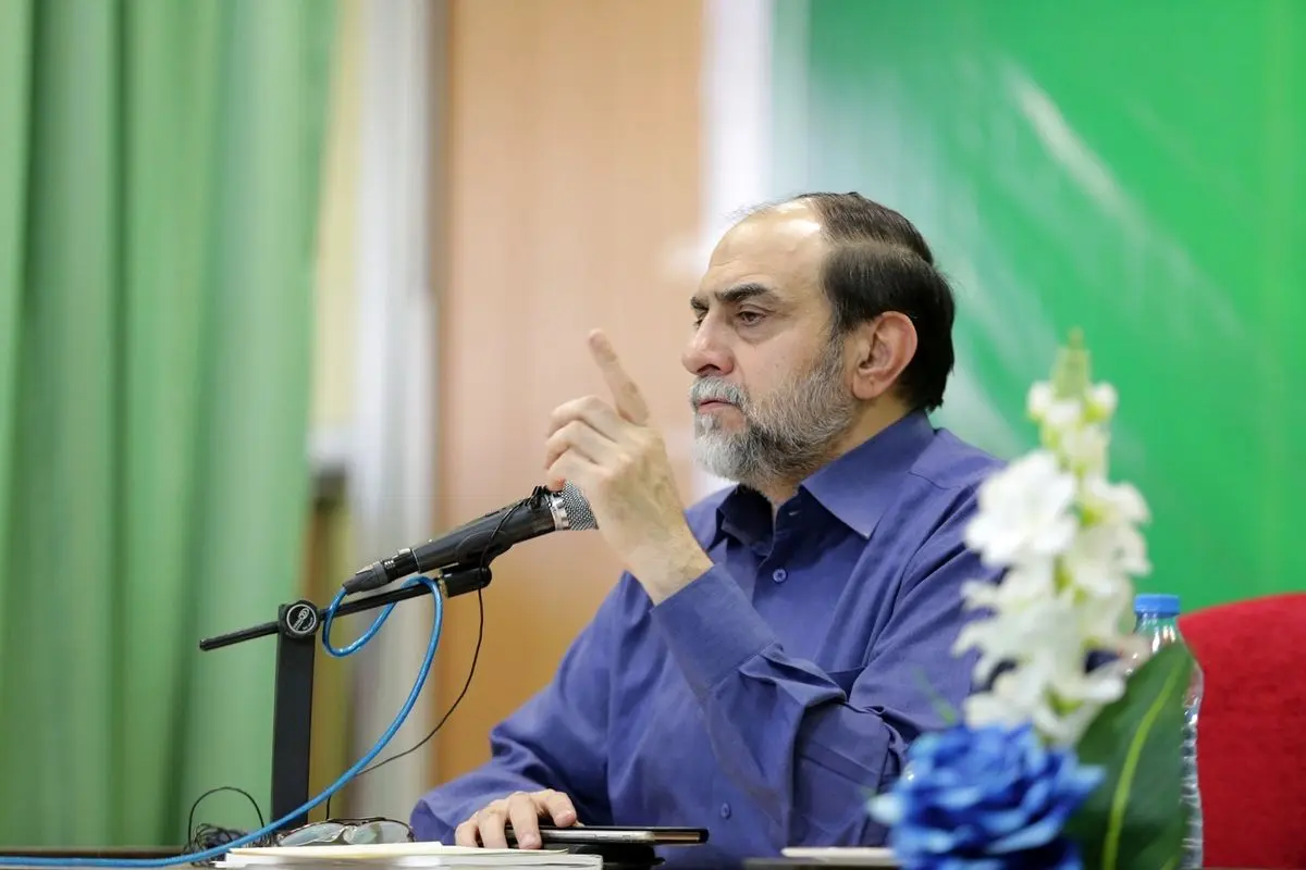 (ویدئو) رحیم‌پور ازغدی: مشکل اصلی اقتصاد ما این است که تصمیم‌گیران، تحصیلکرده دانشگاه‌های...