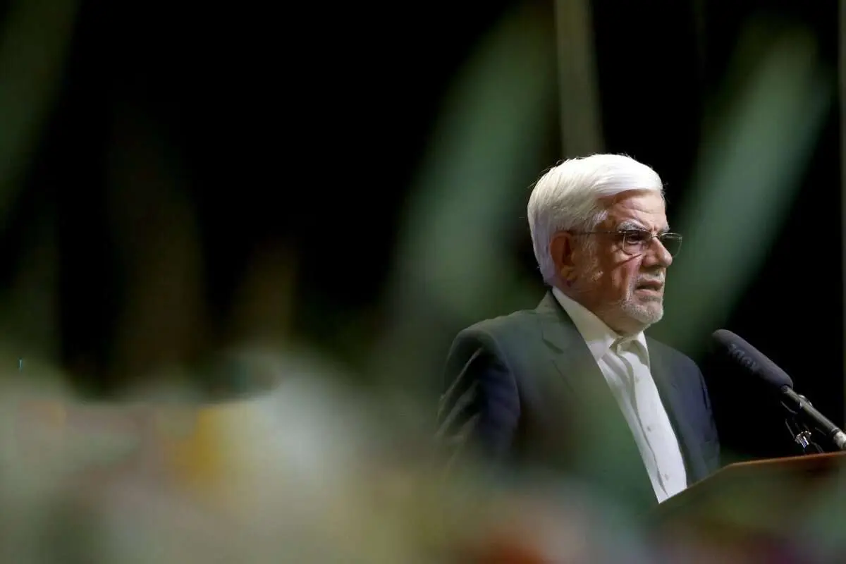 عارف: وفاق ملی به معنای تحمیل نظرات حاکمیت بر ملت نیست