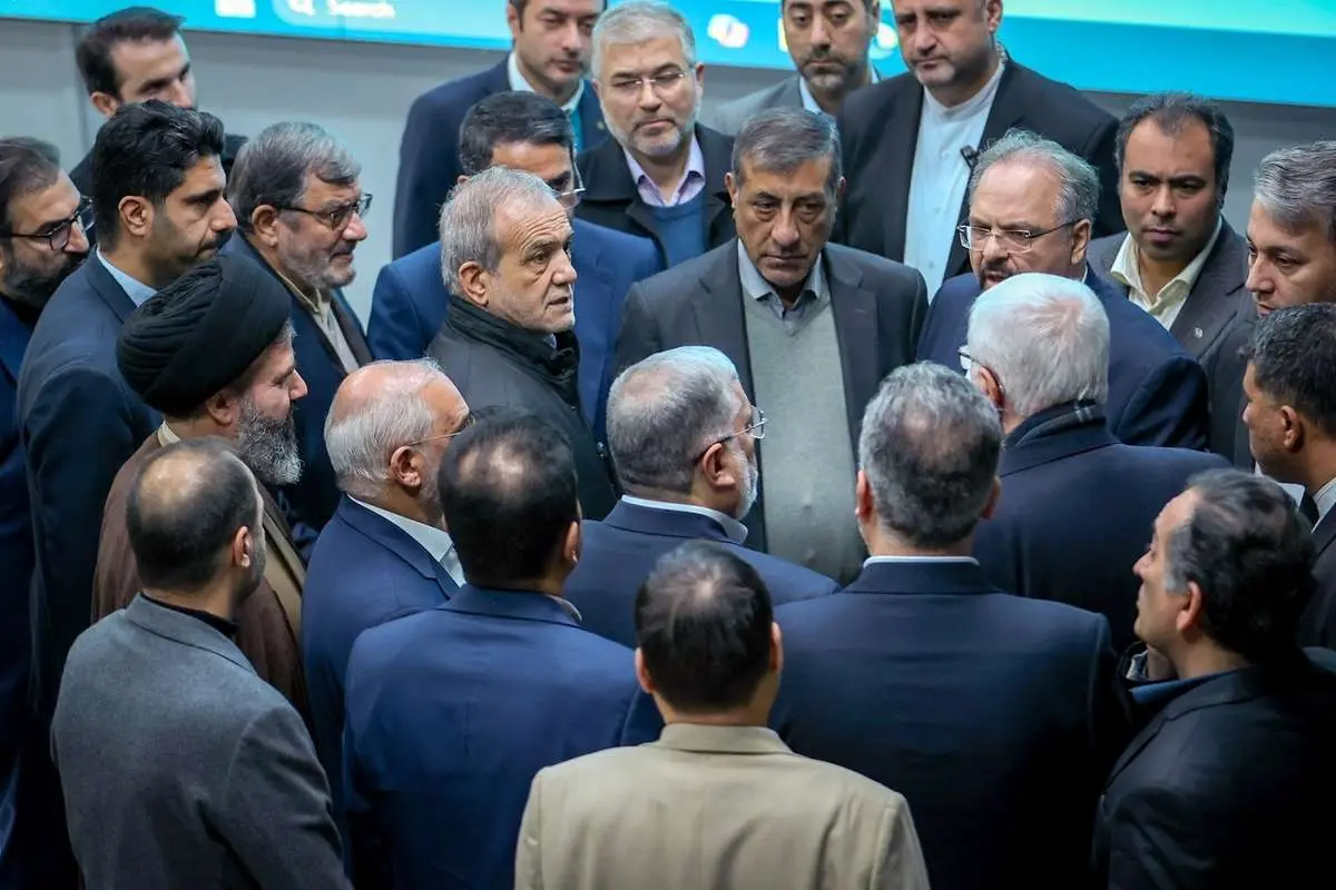 وفاق پزشکیان کار نمیکند؛ ایدهای قشنگ است که در باتلاق واقعیت غرق میشود